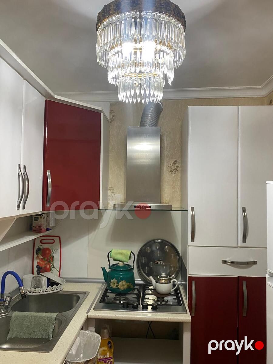 İcarəyə verilir 2 otaqlı köhnə tikili 70 m² — Mənzil, Bakı (7)