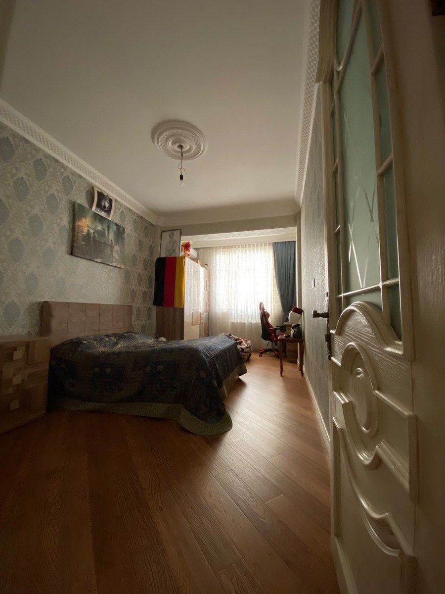 Satılır 5 otaqlı yeni tikili 210 m² — Mənzil, Bakı (8)
