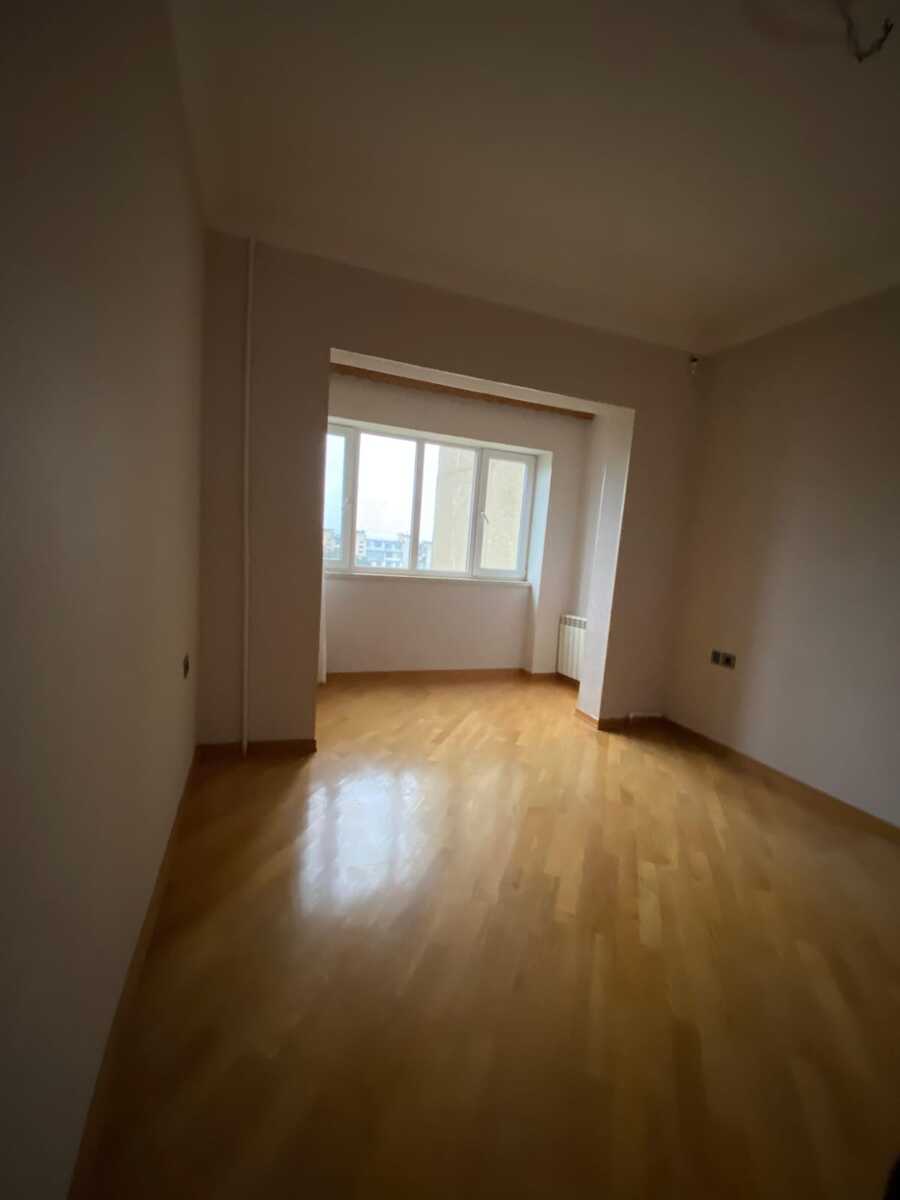 Satılır 3 otaqlı köhnə tikili 70 m² — Mənzil, Bakı (12)