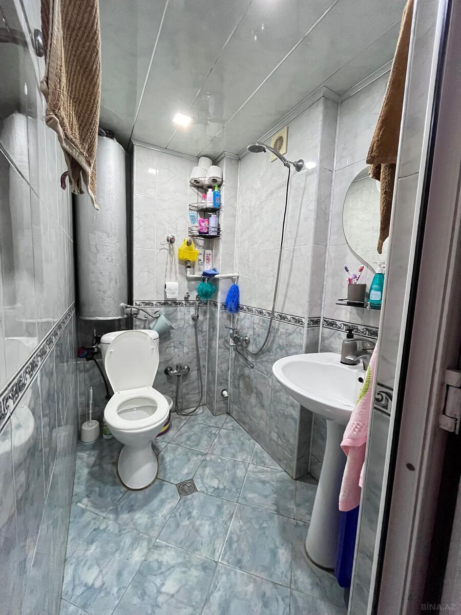 Satılır 2 otaqlı köhnə tikili 42 m² — Mənzil, Bakı (10)