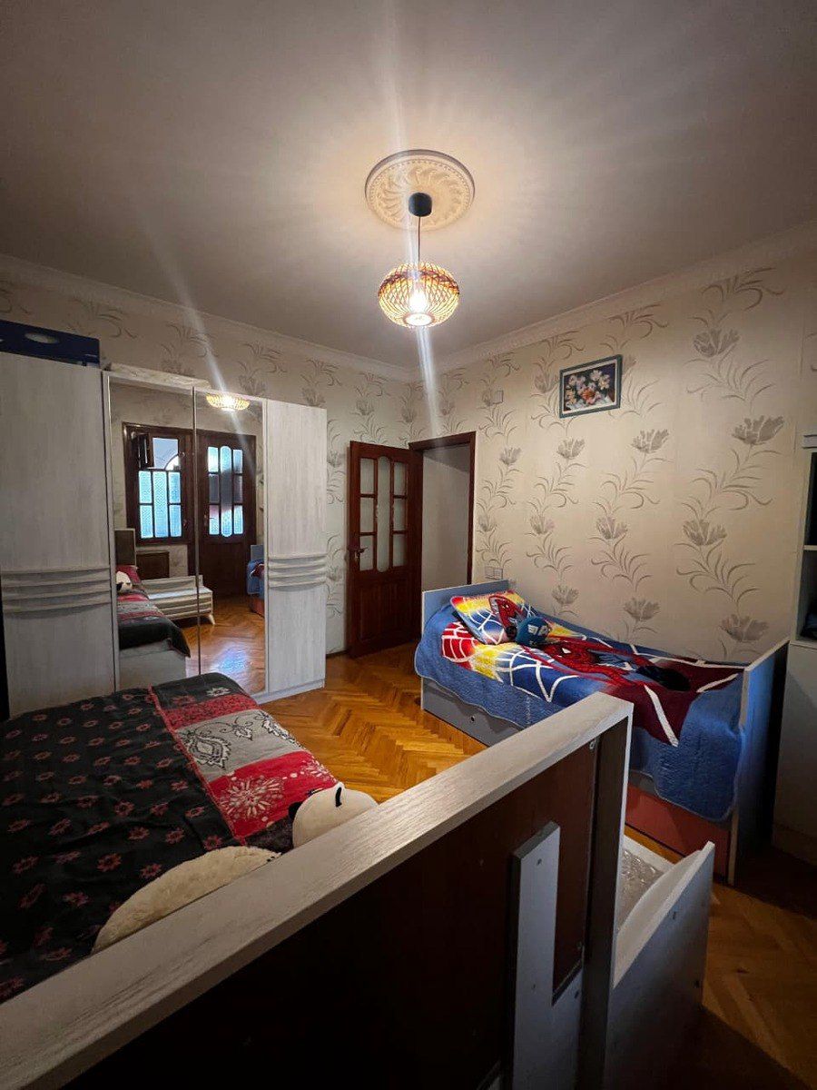 Satılır 5 otaqlı köhnə tikili 120 m² — Mənzil, Bakı (12)