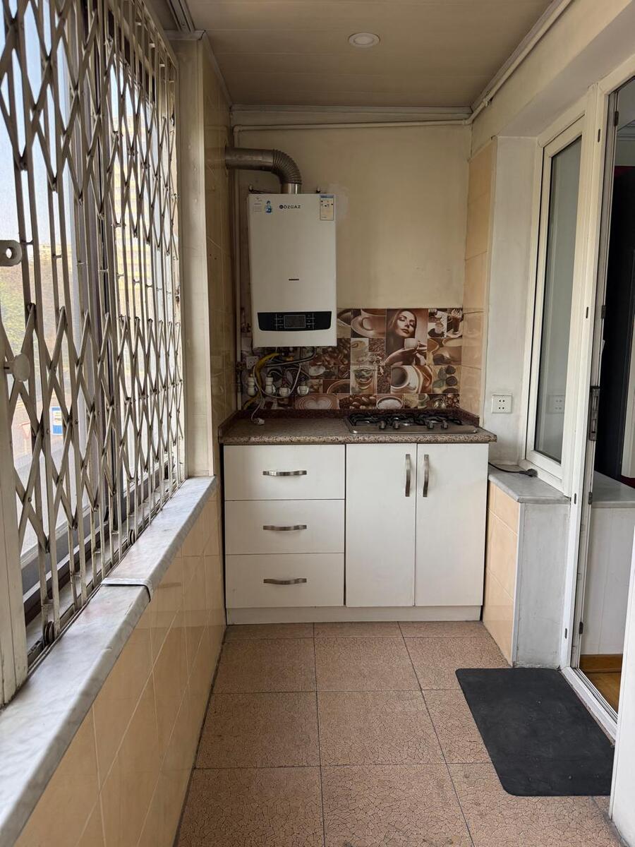 İcarəyə verilir 3 otaqlı köhnə tikili 170 m² — Mənzil, Bakı (10)