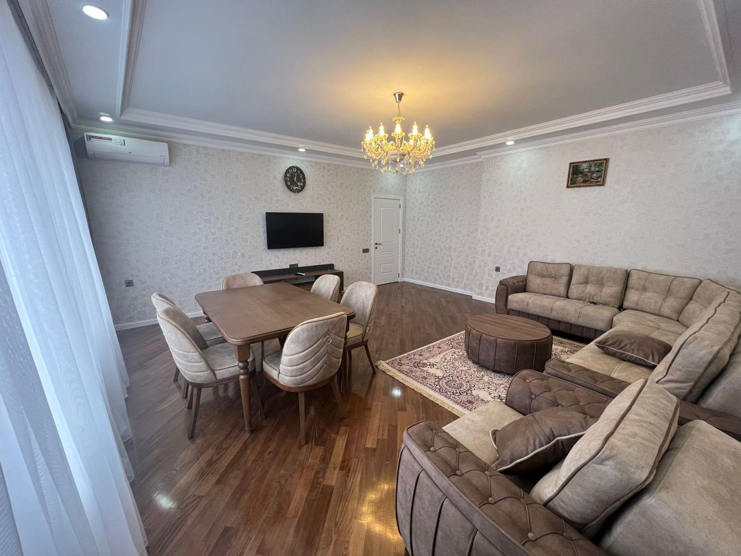 İcarəyə verilir 3 otaqlı yeni tikili 120 m² — Mənzil, Bakı (9)