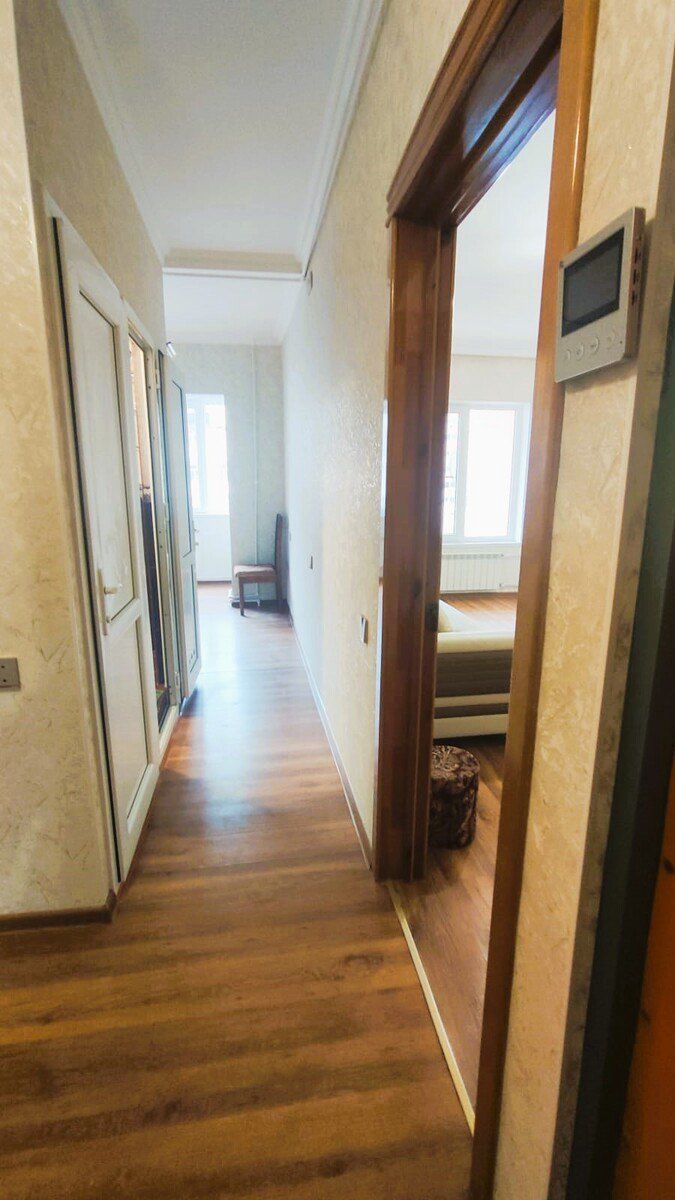 Satılır 2 otaqlı köhnə tikili 70 m² — Mənzil, Bakı (8)