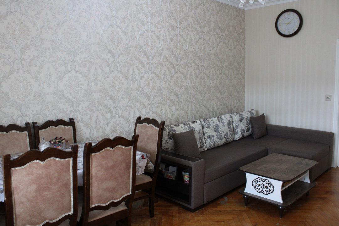 Satılır 2 otaqlı köhnə tikili 45 m² — Mənzil, Bakı (2)