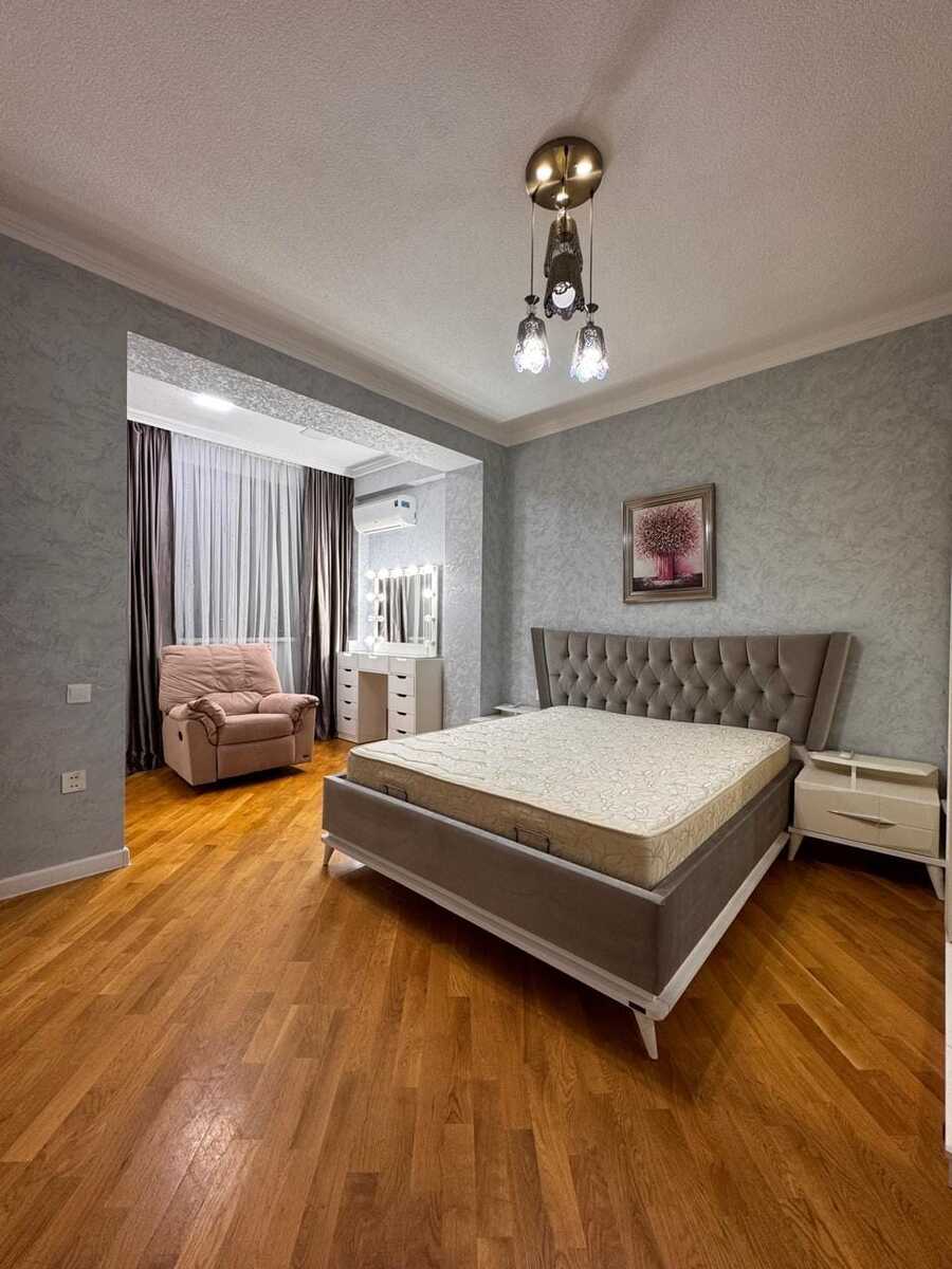 Satılır 3 otaqlı yeni tikili 120 m² — Mənzil, Bakı (2)