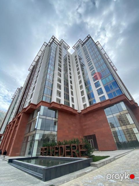 İcarəyə verilir 3 otaqlı yeni tikili 105 m²