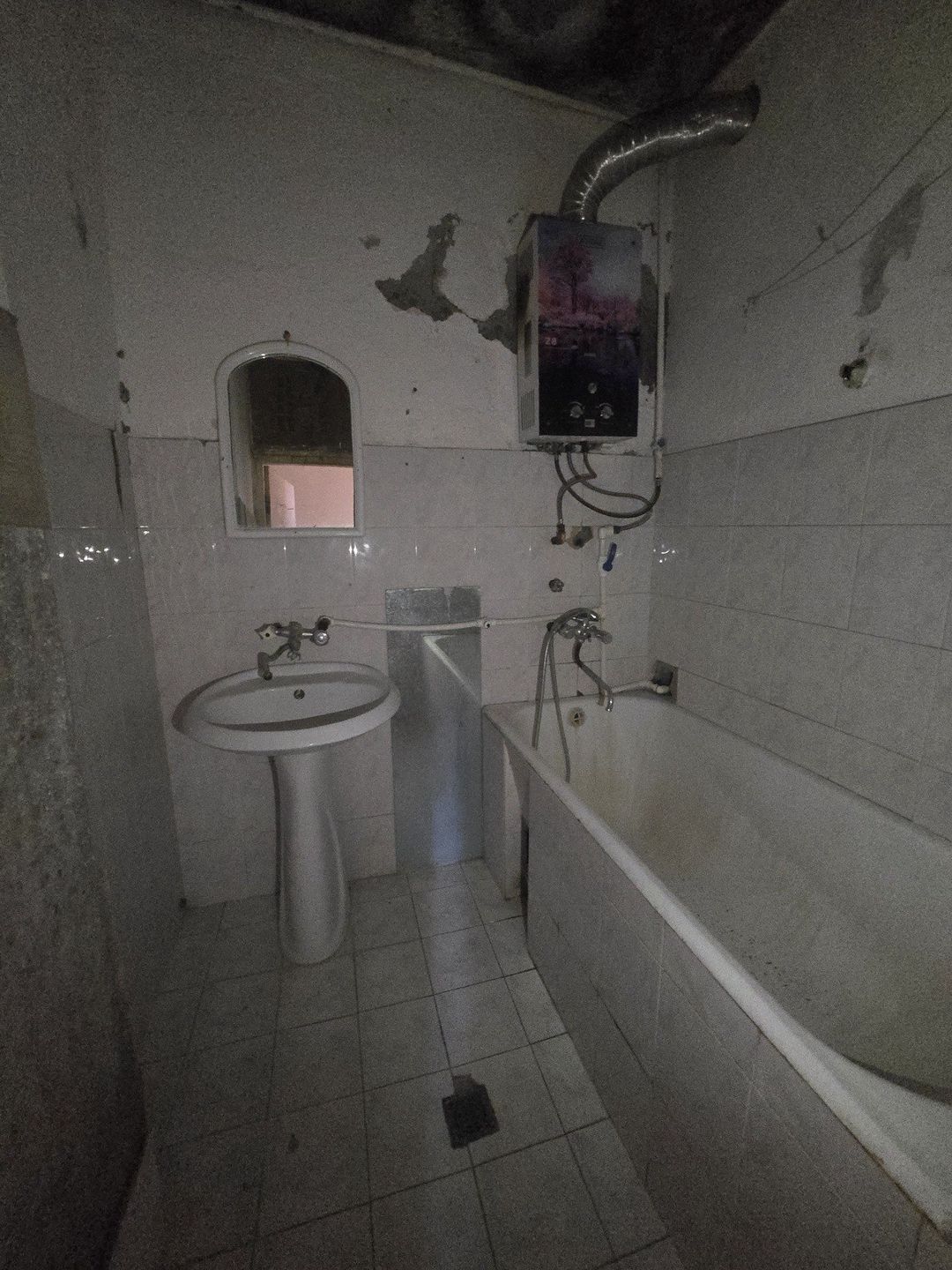 Satılır 2 otaqlı köhnə tikili 65 m² — Mənzil, Bakı (9)
