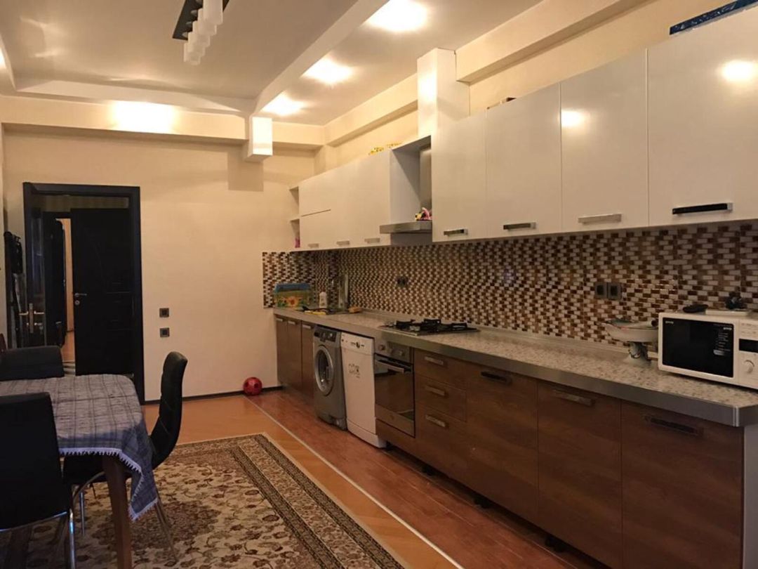 İcarəyə verilir 3 otaqlı yeni tikili 130 m² — Mənzil, Bakı (8)
