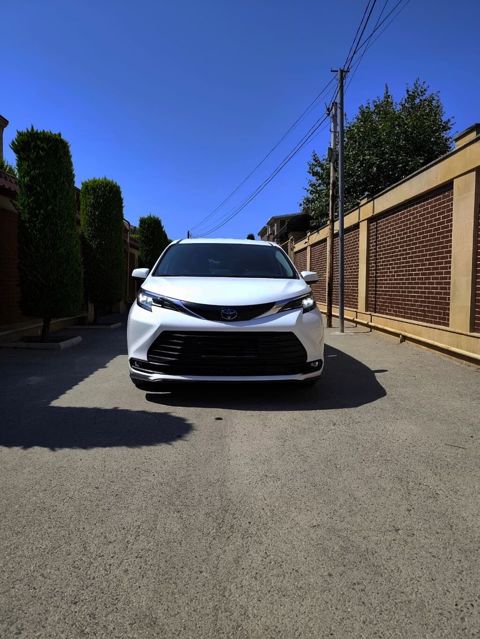 Toyota Sienna: 2.5 l 2021 il Van/Minivan — Bakı