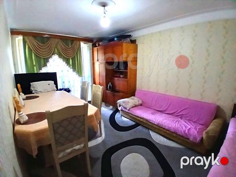 Satılır 1 otaqlı köhnə tikili 35 m²