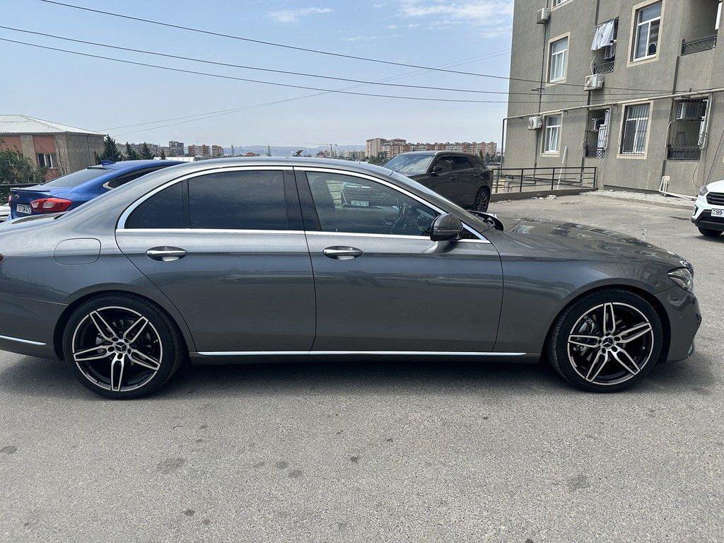 Mercedes E 220 d 4MATIC, 2.0 L, 2018 il, 62 276 km — Avtomobillər, Bakı (4)