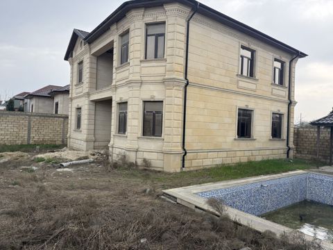 Satılır 7 otaqlı həyət evi/bağ evi 240 m² — Bakı