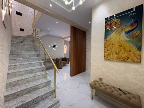 Satılır 4 otaqlı yeni tikili 170 m² — Bakı