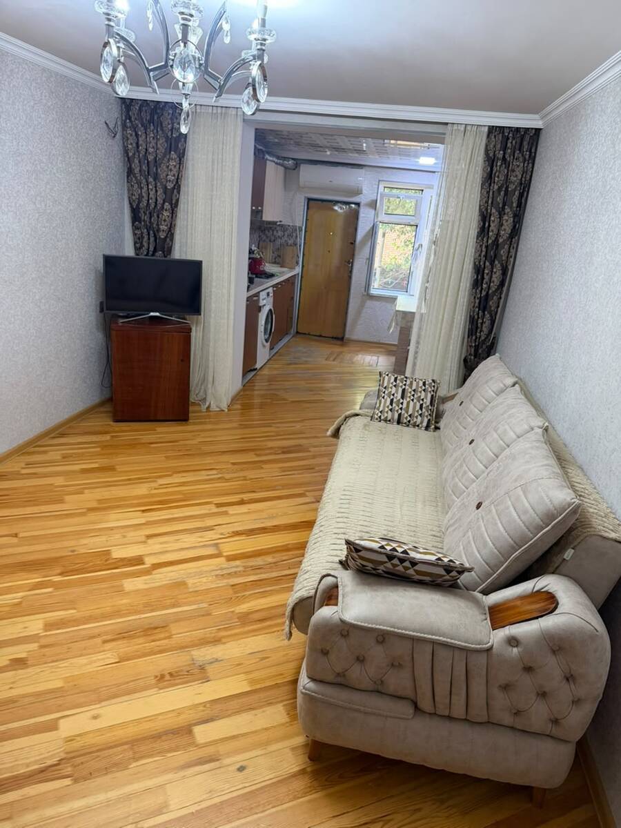Satılır 2 otaqlı köhnə tikili 52 m² — Mənzil, Bakı (2)