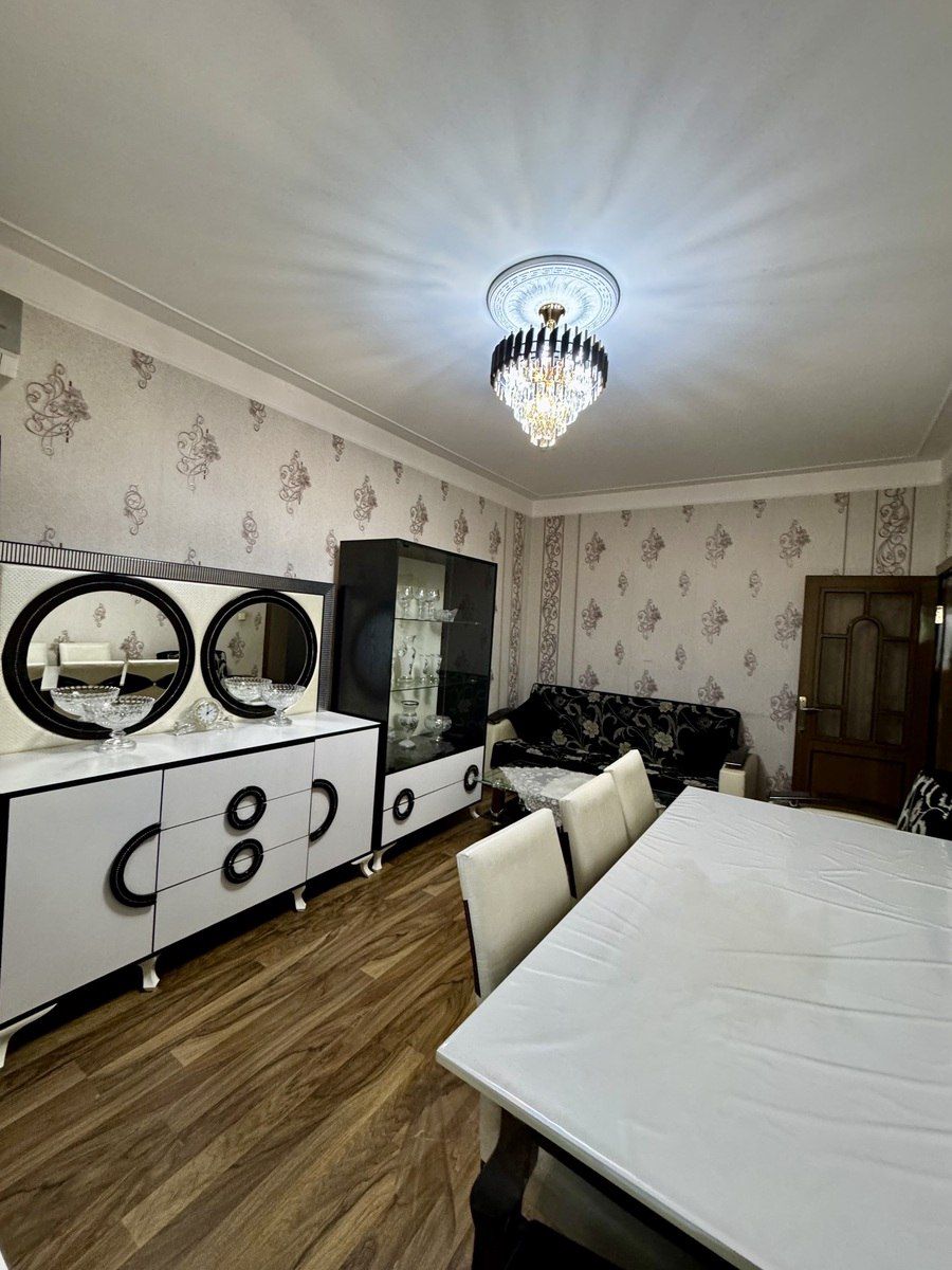 Satılır 4 otaqlı köhnə tikili 110 m² — Mənzil, Bakı (5)