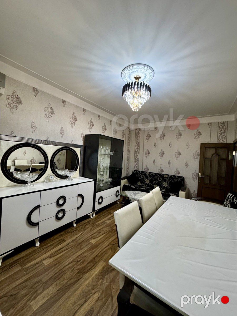Satılır 4 otaqlı köhnə tikili 110 m² — Mənzil, Bakı (6)