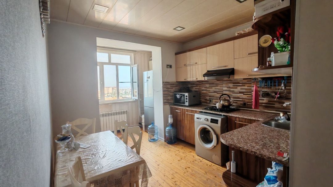 Satılır 3 otaqlı köhnə tikili 107 m² — Mənzil, Bakı (7)