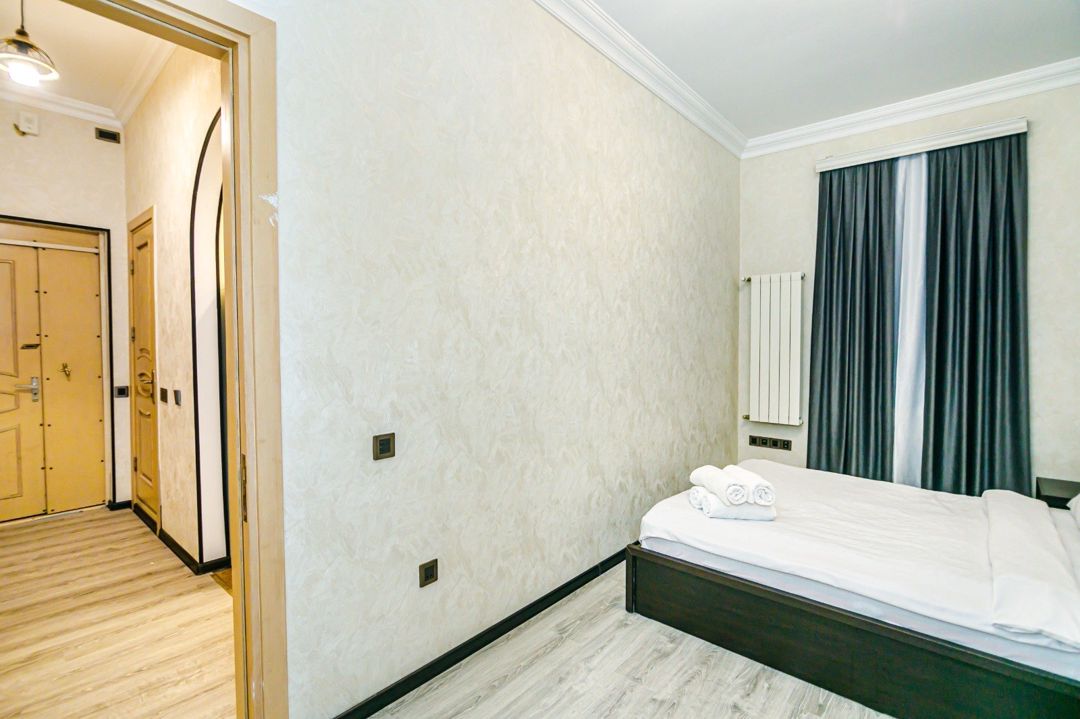 İcarəyə verilir 3 otaqlı köhnə tikili 81 m² — Mənzil, Bakı (8)