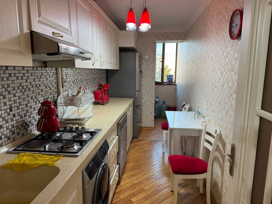 Satılır 3 otaqlı köhnə tikili 75 m² — Mənzil, Bakı (6)