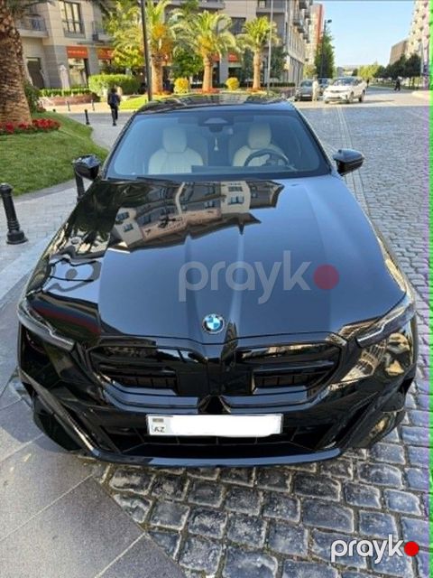 BMW 530, 2.0 L, 2024 il, 15 600 km