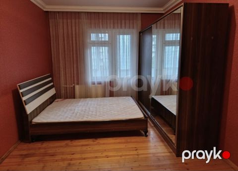 Satılır 1 otaqlı köhnə tikili 42 m²