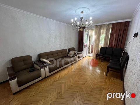 Satılır 3 otaqlı köhnə tikili 67 m²
