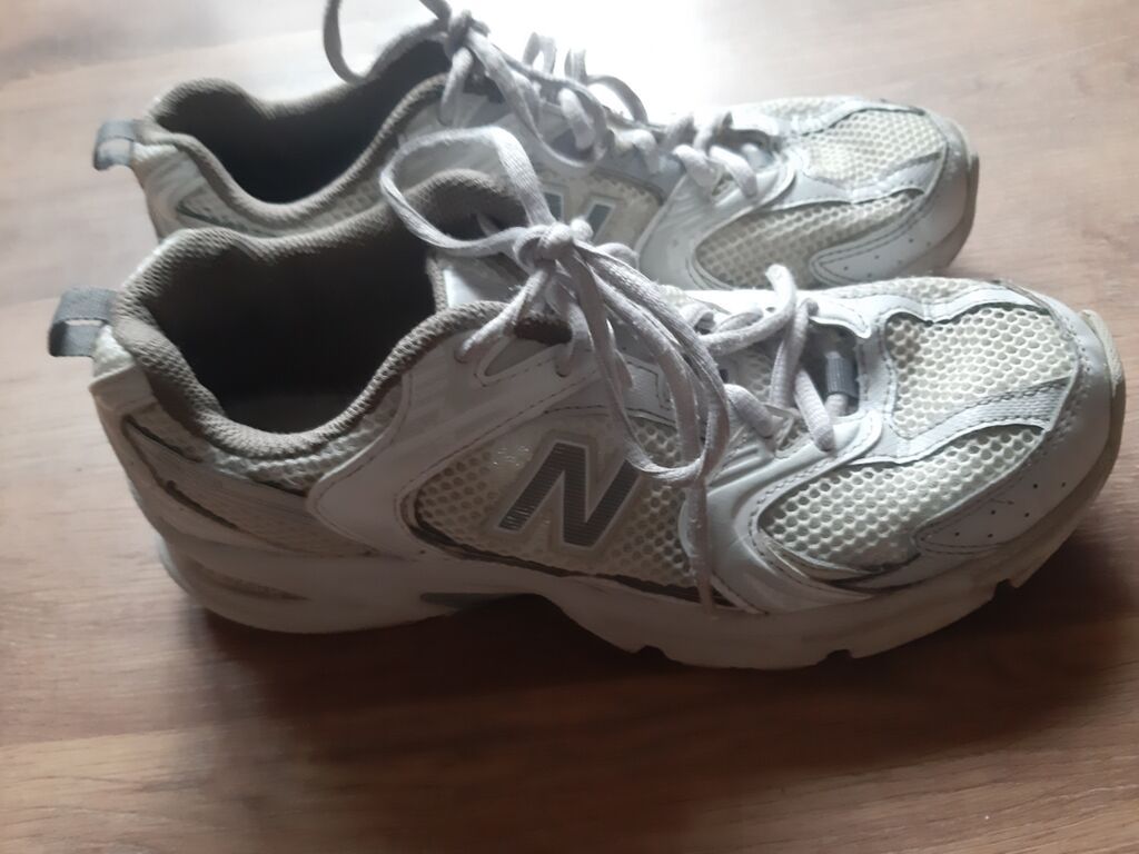 Orijinal "New Balance" krossovkaları. Heç bir qüsuru yoxdur, əla — Şəxsi əşyalar, Bakı (2)