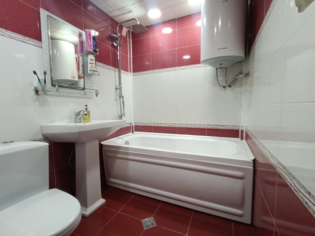 Satılır 2 otaqlı köhnə tikili 68 m² — Mənzil, Bakı (12)