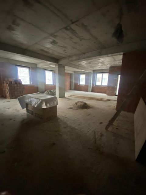 Satılır 4 otaqlı yeni tikili 135.7 m² — Bakı