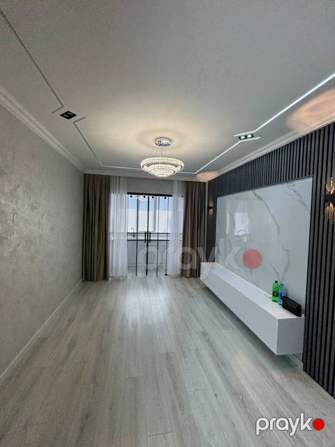 Satılır 3 otaqlı köhnə tikili 65 m²