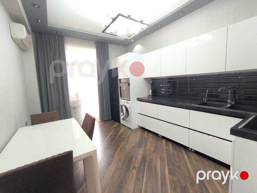 Satılır 4 otaqlı yeni tikili 161 m² — Mənzil, Bakı (11)