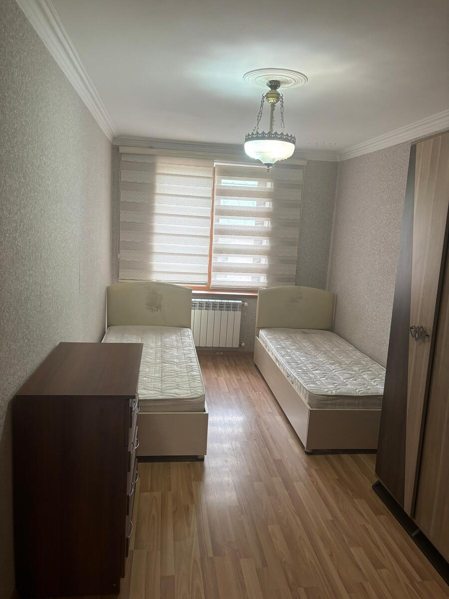 Satılır 2 otaqlı köhnə tikili 50 m² — Mənzil, Bakı (3)