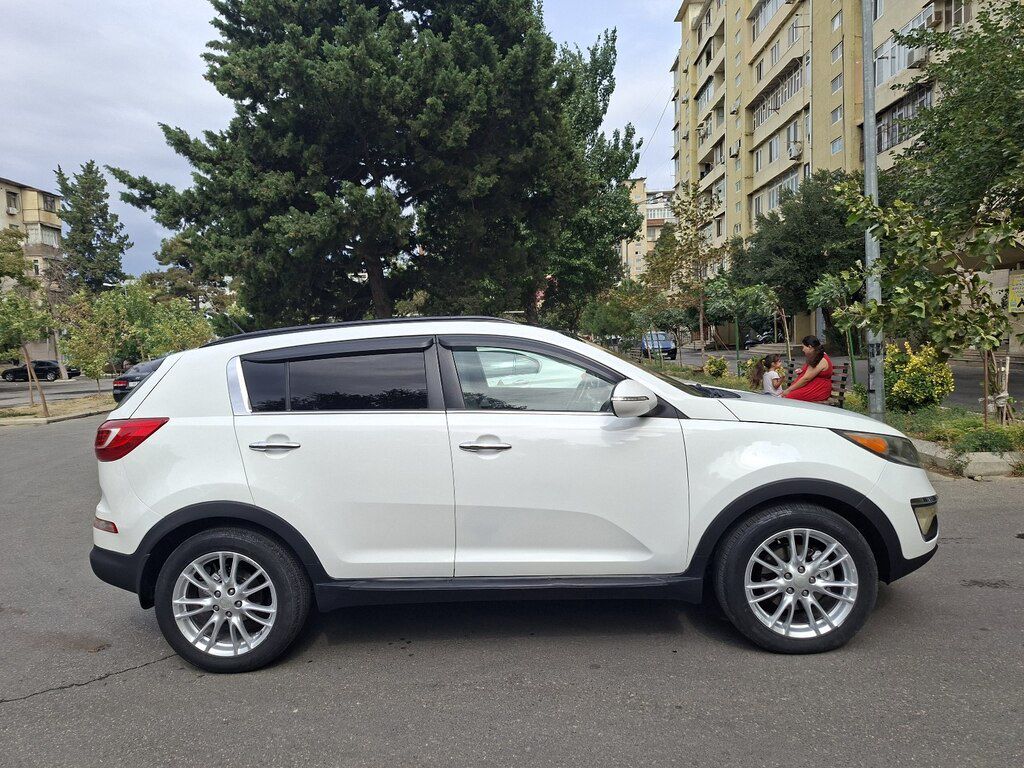 Kia Sportage, 2.0 L, 2011 il, 208 350 km — Avtomobillər, Bakı (4)
