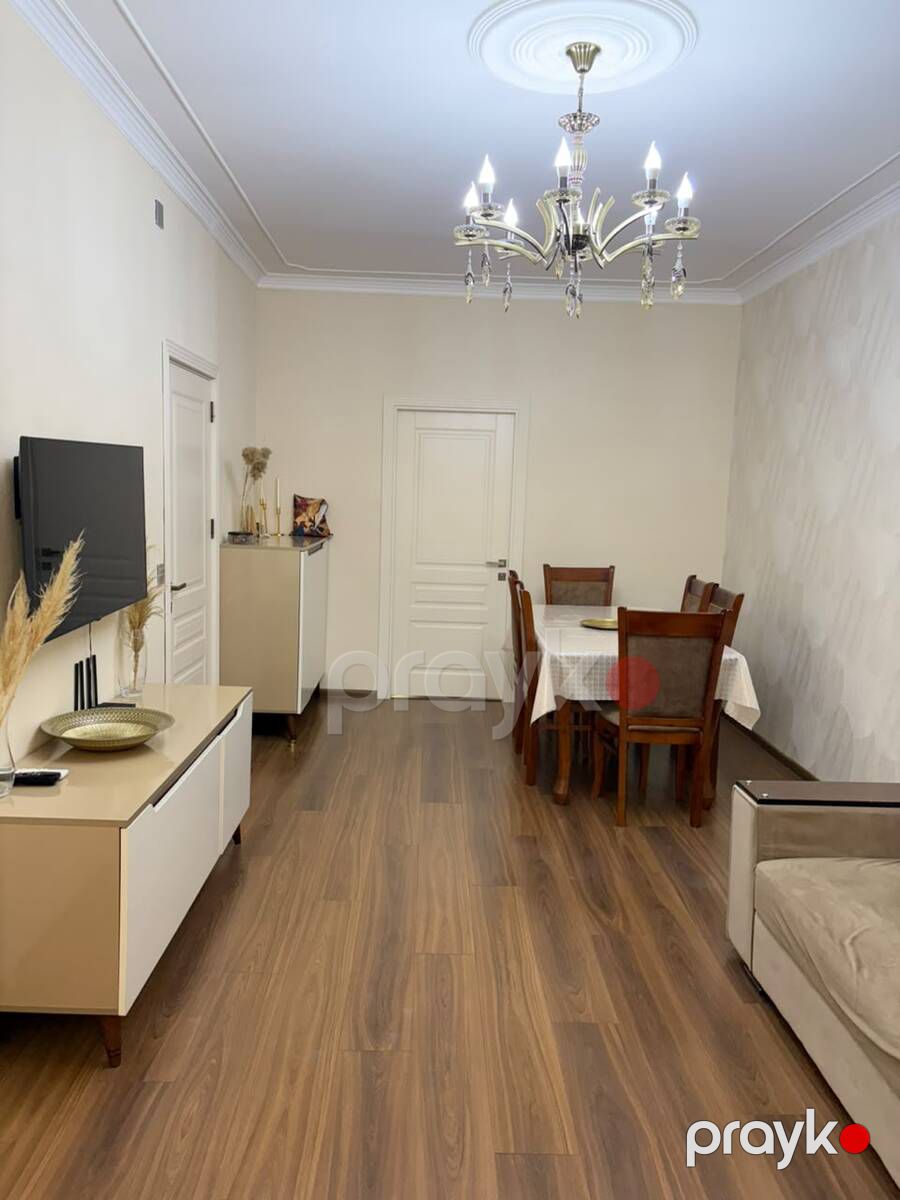 Satılır 2 otaqlı köhnə tikili 60 m² — Mənzil, Bakı (10)