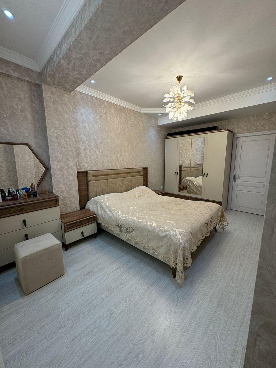 Satılır 3 otaqlı yeni tikili 130 m² — Mənzil, Bakı (9)