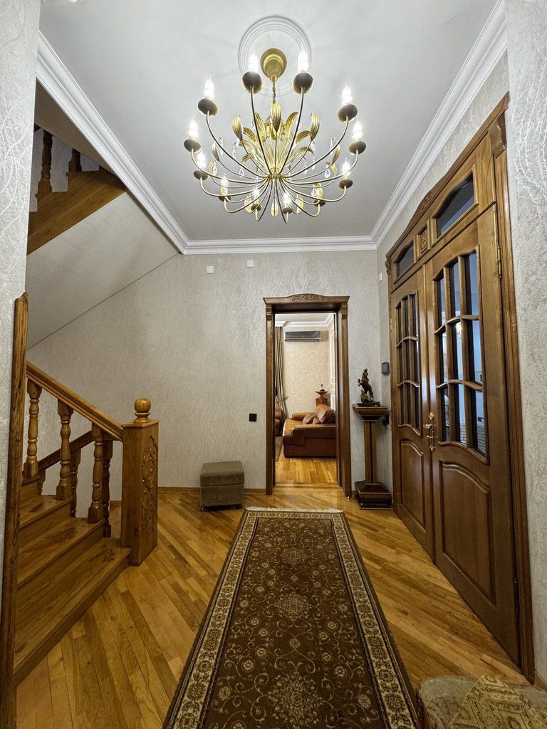 Satılır 6 otaqlı həyət evi/bağ evi 250 m² — Ev, villa, Bakı (11)