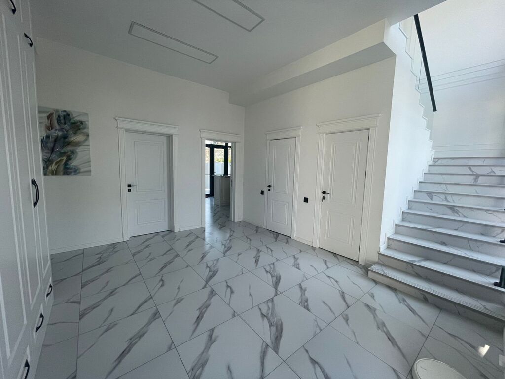 İcarəyə verilir 5 otaqlı həyət evi/bağ evi 250 m² — Ev, villa, Bakı (12)