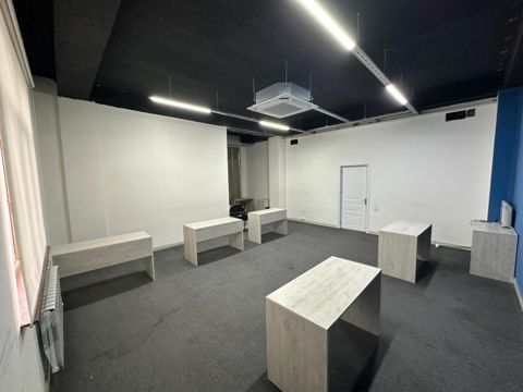 İcarəyə verilir 1 otaqlı ofis 45 m² — Bakı