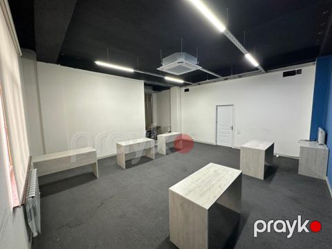 İcarəyə verilir 1 otaqlı ofis 45 m²