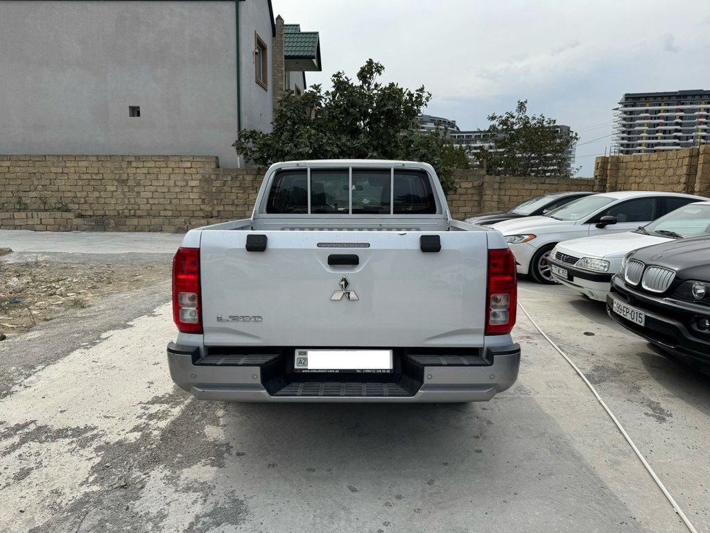 Mitsubishi L200, 2.4 L, 2024 il, 122 680 km — Avtomobillər, Bakı (6)