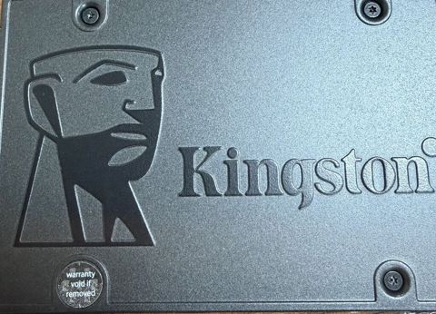 Kingston 2.5" Sata SSD – 1024 GB yenidir. - Brend: Kingston — Bakı
