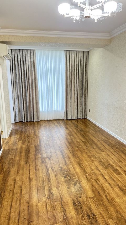 Satılır 3 otaqlı yeni tikili 100 m² — Bakı