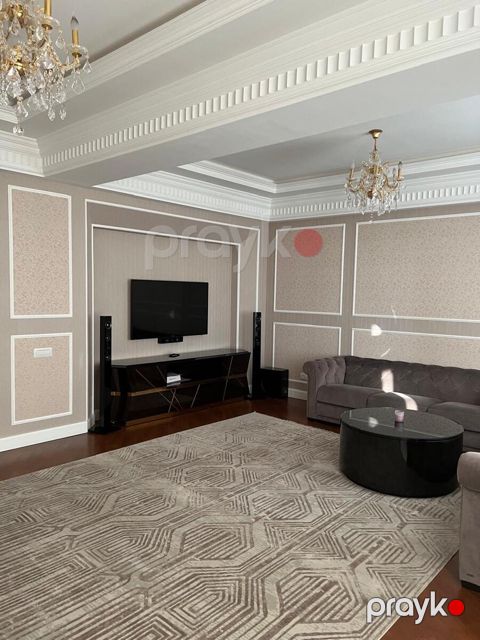İcarəyə verilir 4 otaqlı yeni tikili 170 m²