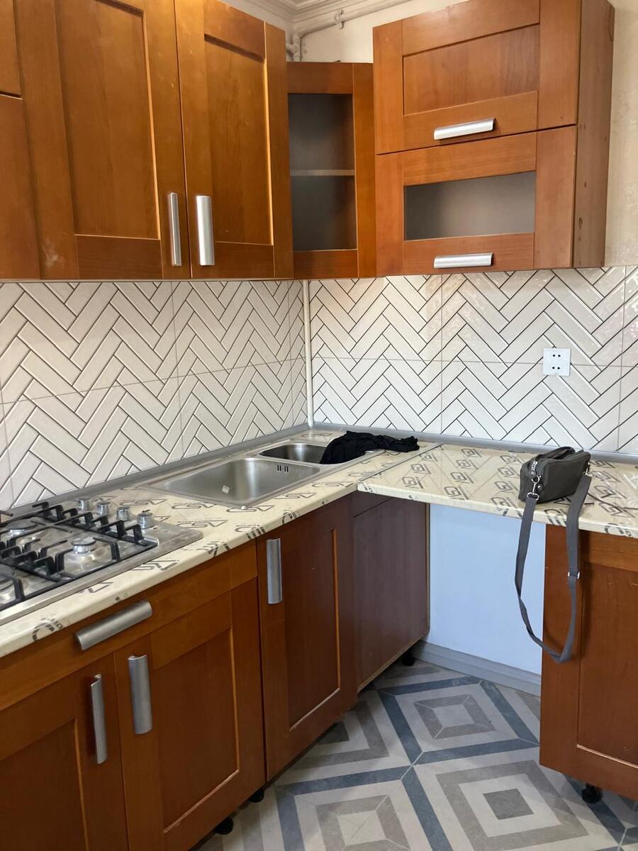 Satılır 2 otaqlı köhnə tikili 40 m² — Mənzil, Bakı (7)