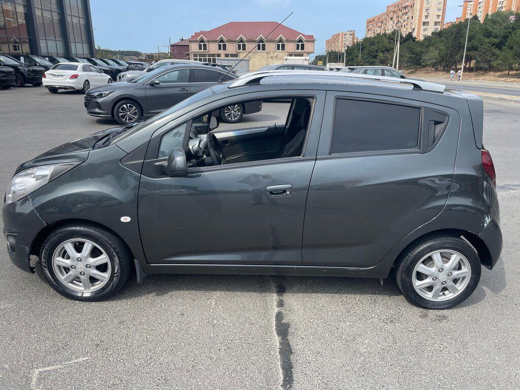 Chevrolet Spark, 1.4 L, 2022 il, 88 000 km — Avtomobillər, Bakı (3)