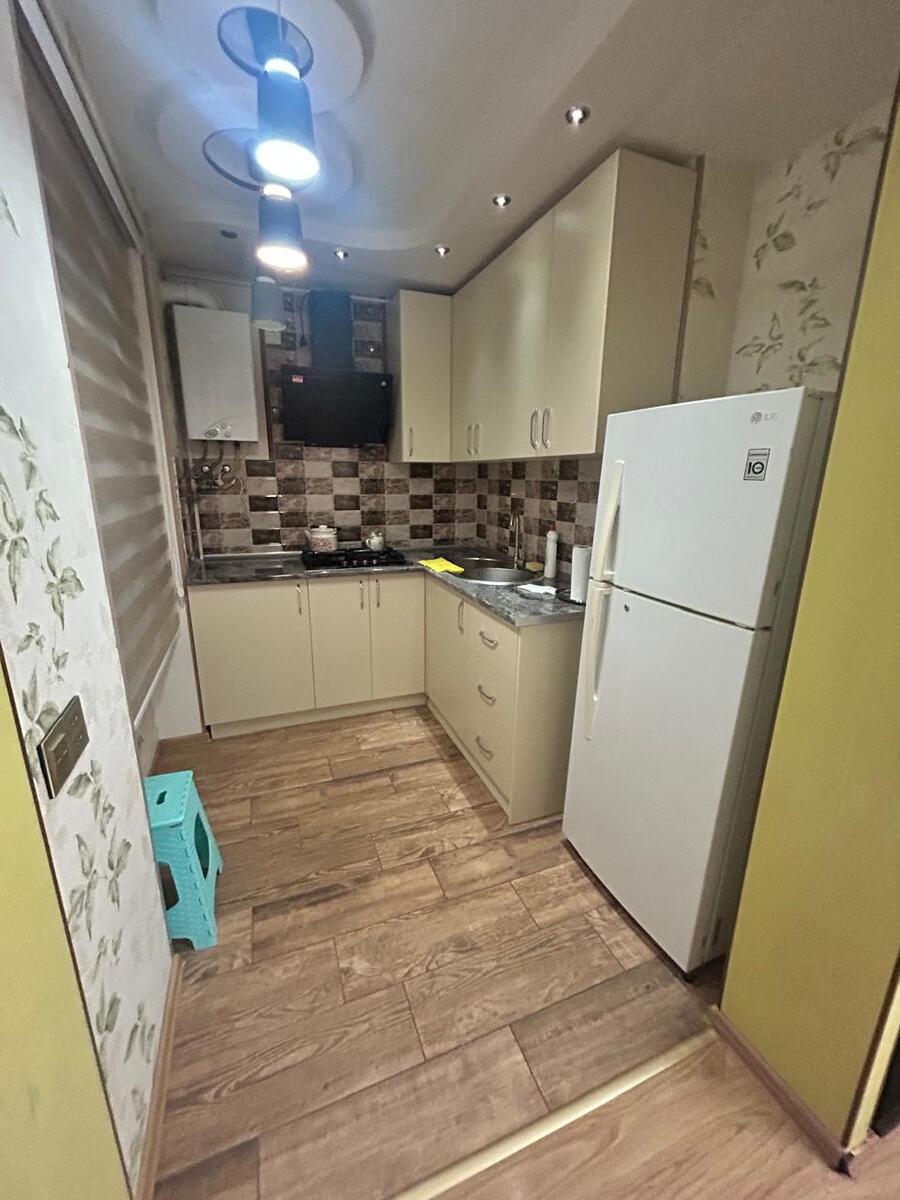 İcarəyə verilir 2 otaqlı köhnə tikili 50 m² — Mənzil, Bakı (6)