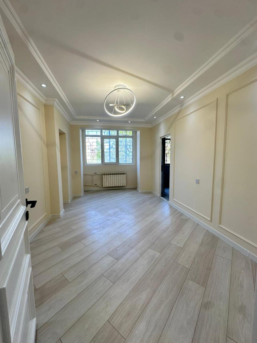 Satılır 4 otaqlı köhnə tikili 105 m² — Mənzil, Bakı (4)