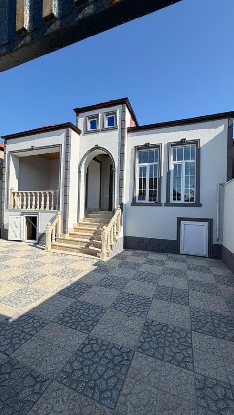 Satılır 4 otaqlı həyət evi/bağ evi 100 m² — Bakı