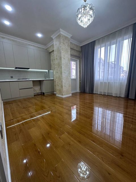 Satılır 3 otaqlı yeni tikili 100 m² — Bakı